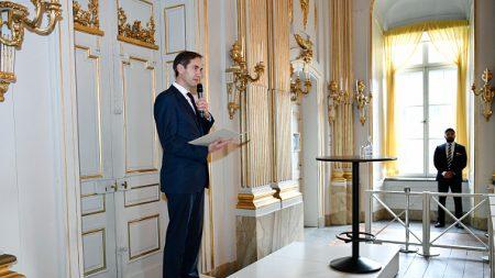 Le Nobel de littérature sacre la poétesse américaine Louise Glück