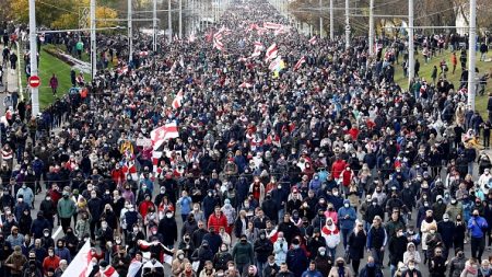 Le prix Sakharov pour l’opposition au Bélarus qui salue une « récompense pour le peuple »