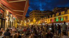 Nice : pour contourner la fermeture des bars, un protocole sanitaire invite les cafetiers à enfreindre la loi !