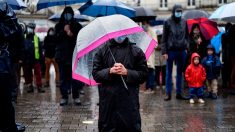 Nantes : « Rendez-nous la messe », réclament plusieurs centaines de catholiques