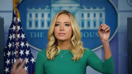 Kayleigh McEnany : Donald Trump ne doit pas céder en raison du « processus constitutionnel » en cours