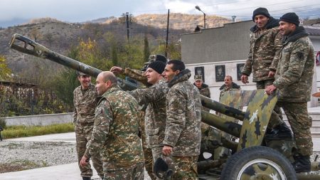 Karabakh: le Parlement azerbaïdjanais veut exclure la France de la médiation