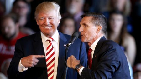 États-Unis : le président est « sur une voie directe vers la victoire » : Michael Flynn