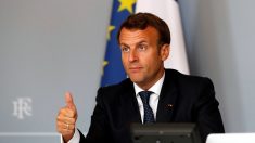 Vidéo- Covid-19 : Emmanuel Macron confie qu’il va « bien » mais avec « une activité ralentie »