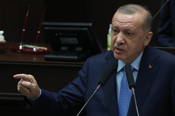 -Selon Téhéran, le poème récité par Erdogan pourrait attiser le séparatisme au sein de la minorité azérie d'Iran. Photo par Adem Altan / AFP via Getty Images.