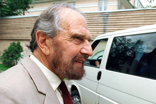 -George Blake est décédé à l'âge de 98 ans, a rapporté le service russe de renseignement extérieur (SVR). Blake vivait en Union soviétique puis en Russie depuis 1966. Photo par Yury Martyanov / Kommersant / AFP via Getty Images.