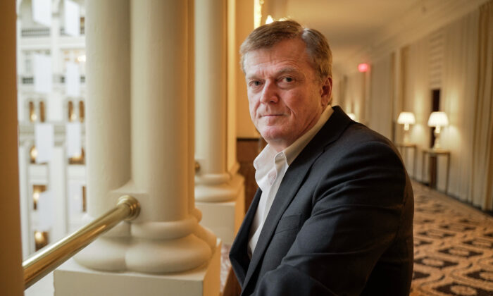 Patrick Byrne le 15 décembre 2020. (Samira Baoaou/The Epoch Times)