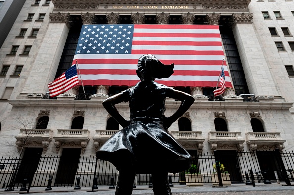 Les titres de China National Offshore Oil Corp's (CNOOC) cotés à Wall Street sous la forme d'"ADR", des titres attribués aux entreprises étrangères, seront ôtés des indices le 21 février 2021. (Photo : JOHANNES EISELE/AFP via Getty Images)