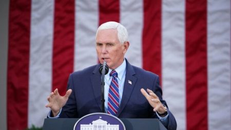 Le vice-président Mike Pence doit être guidé par le 12e amendement le 6 janvier et non par la loi sur le décompte des voix