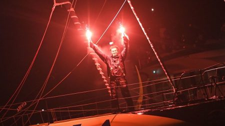 Vendée Globe: Dalin le premier, nouveau coup de théâtre et suspens total