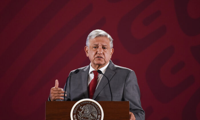 Le président mexicain Andrés Manuel López Obrador s'exprime lors de sa conférence de presse matinale au Palais national de Mexico, le 31 mai 2019. (ALFREDO ESTRELLA/AFP via Getty Images)