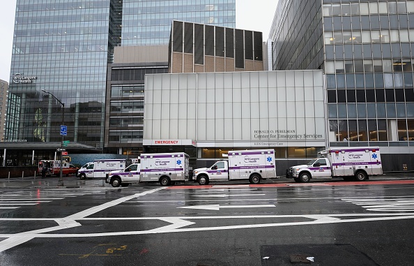 -L'hôpital du NYU Langone. Photo par Angela Weiss / AFP via Getty Images.