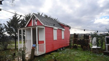 Turquie: en pleine pandémie, les micro-maisons cassent la baraque