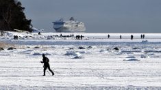 Finlande : l’incroyable succès d’un mandala géant tracé par des pas dans la neige