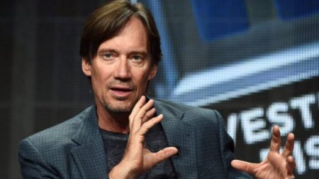 « Facebook ne m’a jamais demandé de supprimer des messages » : Kevin Sorbo conteste la revendication du géant de la technologie