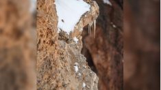 Pouvez-vous repérer le léopard des neiges si bien camouflé sur cette photo d’une falaise « aride » ?