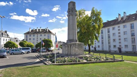 Orne : des archéologues découvrent un sarcophage médiéval à Argentan