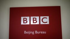 Menacé pour sa couverture du Xinjiang, un journaliste de la BBC quitte la Chine