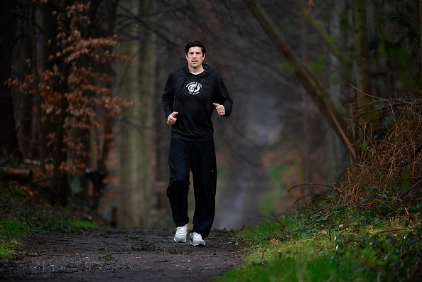 -L'ancien basketteur brésilo-belge Sébastien Bellin le 15 mars 2021, a été grièvement blessé à l'aéroport de Zaventem lors des attentats de Bruxelles en 2016. Photo par John Thys/ AFP via Getty Images.