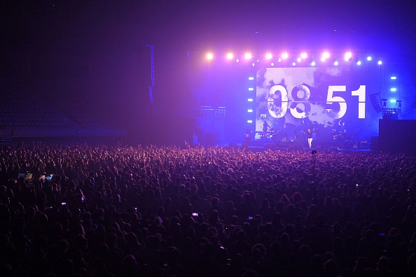 Concert de musique rock du groupe espagnol Love of Lesbian au Palau Sant Jordi à Barcelone, le 27 mars 2021. (Photo :  LLUIS GENE/AFP via Getty Images)