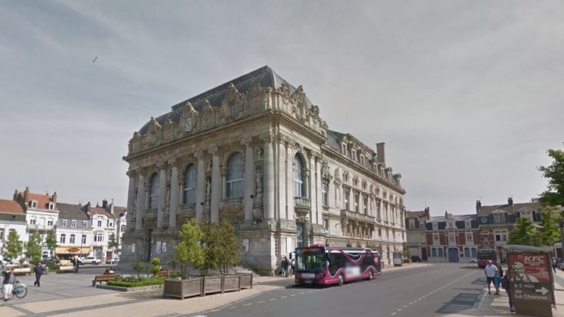 L'ensemble Hemiolia, codirigé par François Grenier, est en résidence au théatre de Calais depuis 2015. (Capture d'écran/Google Maps)