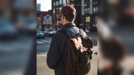 Un sac à dos intelligent pour aider les malvoyants à se déplacer