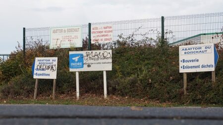 Mis en cause par L214, l’abattoir du Boischaut dans l’Indre condamné à 86 000 euros d’amende