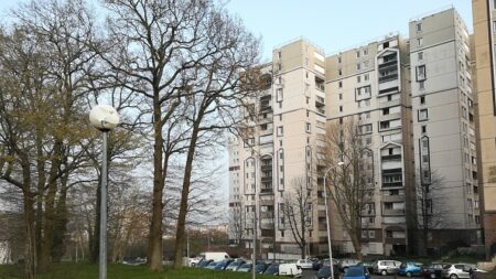 Essonne : à la poursuite des auteurs d’un enlèvement, les policiers tombent sur un barbecue géant et se font caillasser