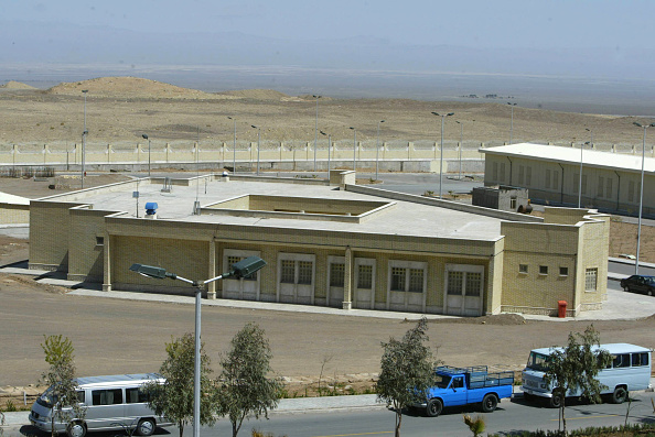 -Une vue générale montre le centre iranien de recherche nucléaire de Natanz, à 270 km au sud de Téhéran. Photo par Henghameh Fahimi / AFP via Getty Images.
