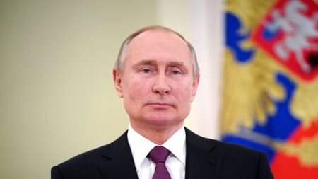 Russie : Vladimir Poutine s’autorise à rester Président jusqu’en 2036