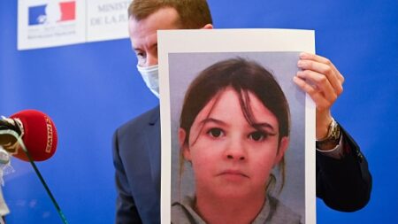 La mère de la petite Mia extradée de la Suisse vers la France entendue par un juge d’instruction à Nancy