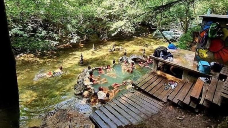 La source Croizat était un lieu unique en pleine forêt (Avec l'aimable autorisation de Rémi Carruttys)