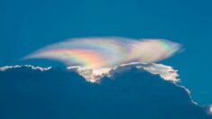 Un intriguant nuage iridescent aperçu au-dessus de la Dordogne