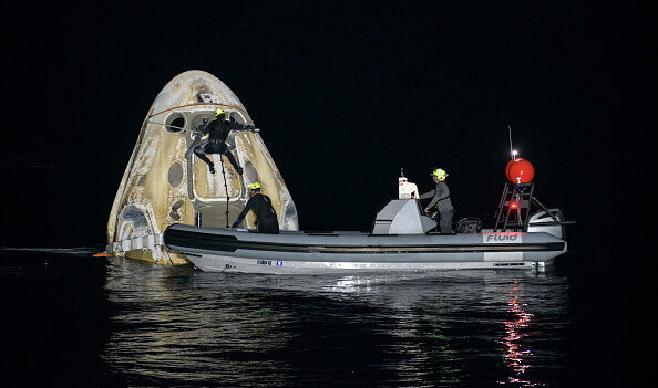 Retour sur Terre du vaisseau SpaceX avec les astronautes de l’ISS