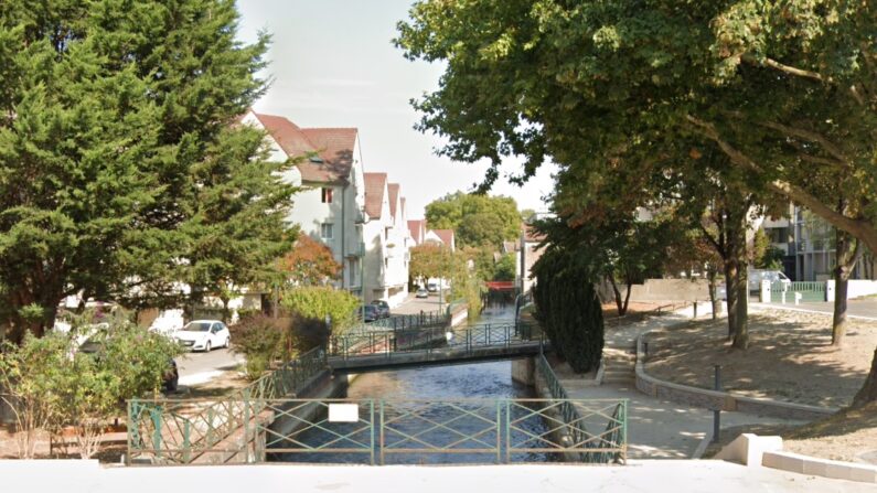 Le restaurant gastronomique Le quai de Champagne est situé près du canal de Trévois, en face du théâtre de Champagne. (Capture d'écran/Google Maps)