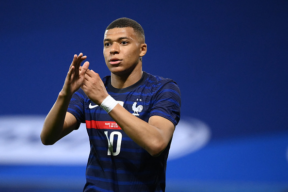 L'attaquant français de football Kylian Mbappé. (FRANCK FIFE/AFP via Getty Images)