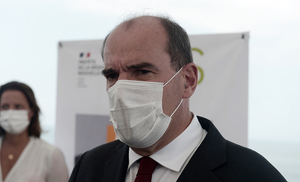 Le Premier ministre Jean Castex à Anglet, sur la côte basque, le 17 juillet 2021. (Photo by IROZ GAIZKA/POOL/AFP via Getty Images)