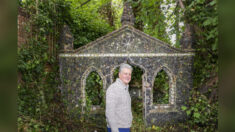 Un propriétaire britannique a été stupéfait de découvrir une magnifique fabrique de jardin du XVIIIe siècle cachée au fond de son jardin de banlieue, dans la maison où il vit depuis 25 ans