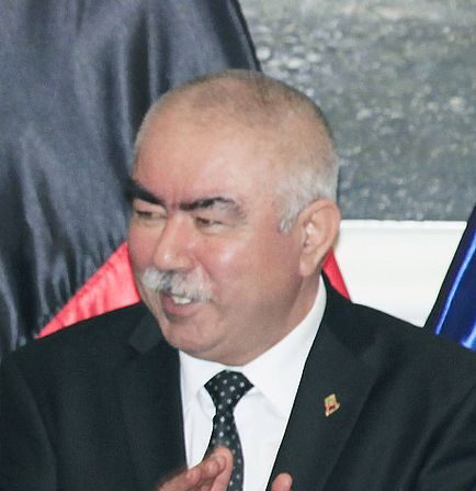 Abdul Dostum, un ancien chef de guerre, image Wikipédia .