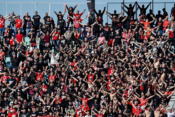 Match de football à Sofia en Bulgarie, le 25 avril 2021 avec une jauge de 30% d'occupation pour faire face à l'épidémie de Covid. (Photo NIKOLAY DOYCHINOV/AFP via Getty Images)