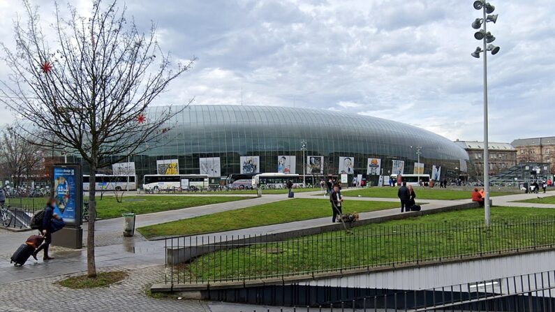 Gare de Strasbourg - Google maps