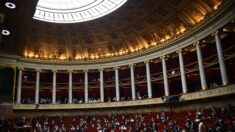 Violences contre des policiers : premier feu vert des députés à des peines renforcées pour les auteurs