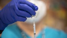 Covid : un traitement préventif pour les personnes peu réceptives aux vaccins