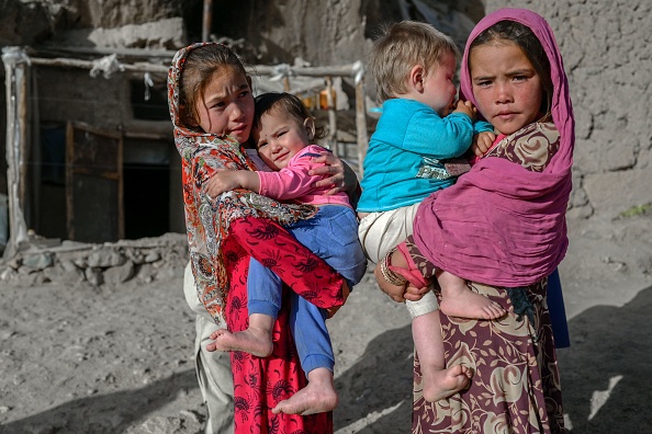 Pourquoi ne plus aller à l’école ?. Photo de BULENT KILIC / AFP via Getty Images.