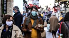 Marchés de Noël, manifestations, spectacles… le port du masque de nouveau obligatoire en plein air à Paris