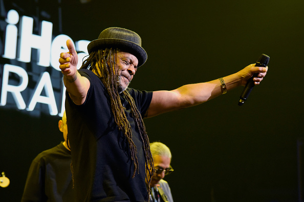 Le musicien Astro de UB40 au SAP Center le 28 janvier 2017 à San Jose, en Californie. (Photo : Tim Mosenfelder/Getty Images for iHeartMedia)