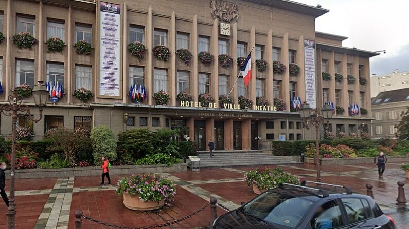 Mairie de Poissy - Google maps