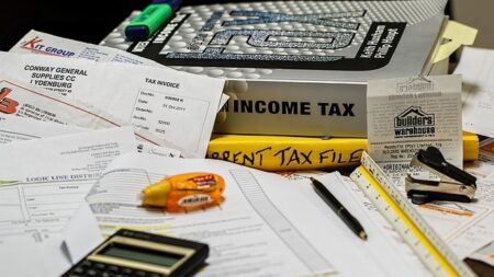 Le gouvernement pressé d’agir contre le « burn-out administratif » des Français