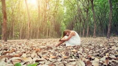 Après s’être perdue en forêt, une infirmière chilienne survit près d’une semaine en mangeant des racines