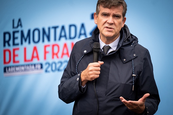 L'ancien ministre français de l'Économie du PS (parti socialiste) et candidat à l'élection présidentielle Arnaud Montebourg  (LIONEL BONAVENTURE/AFP via Getty Images)